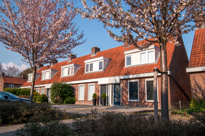 Terraced House